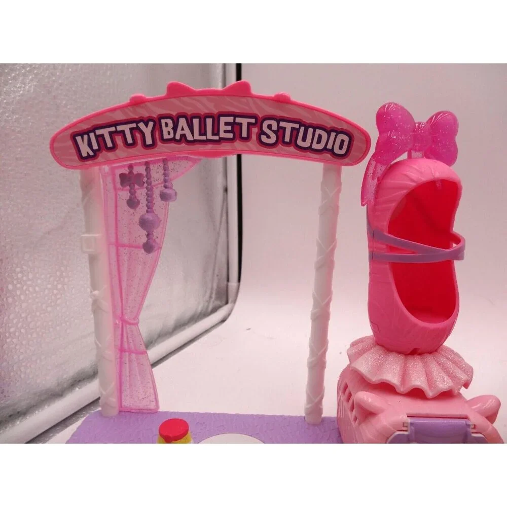 Shopkins SHOE DAZZLE Fashion Spree Playset SHOPKINS Make-Up Spot Playset  Lil Se